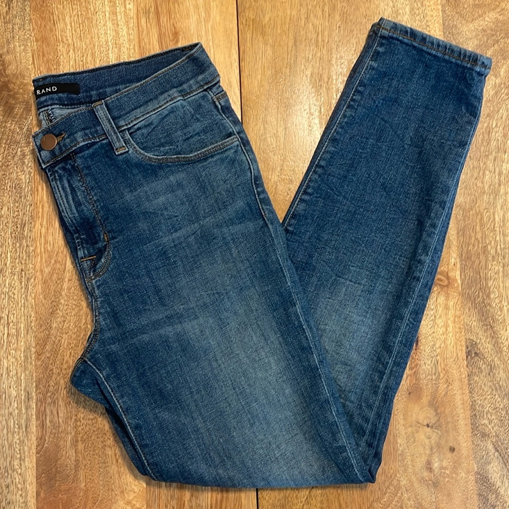 J Brand Mid-Rise Capri Denim